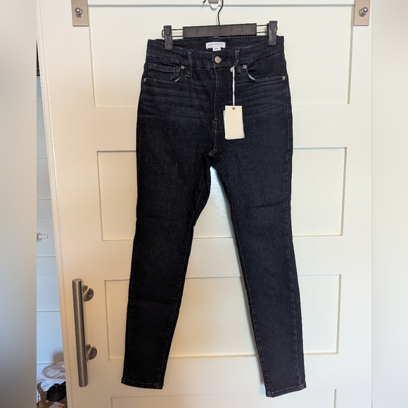 NWT. Good American leggings dark wash. Fits 6-12. 151301. GL228CDT. - Picture 1 of 6